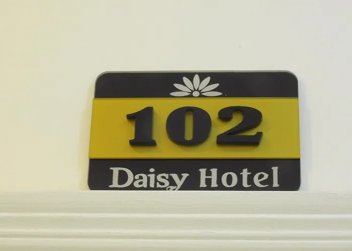 Daisy Hotel